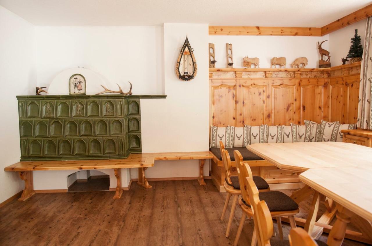 Bauernhof Entalhof Villa Финкенберг Екстериор снимка