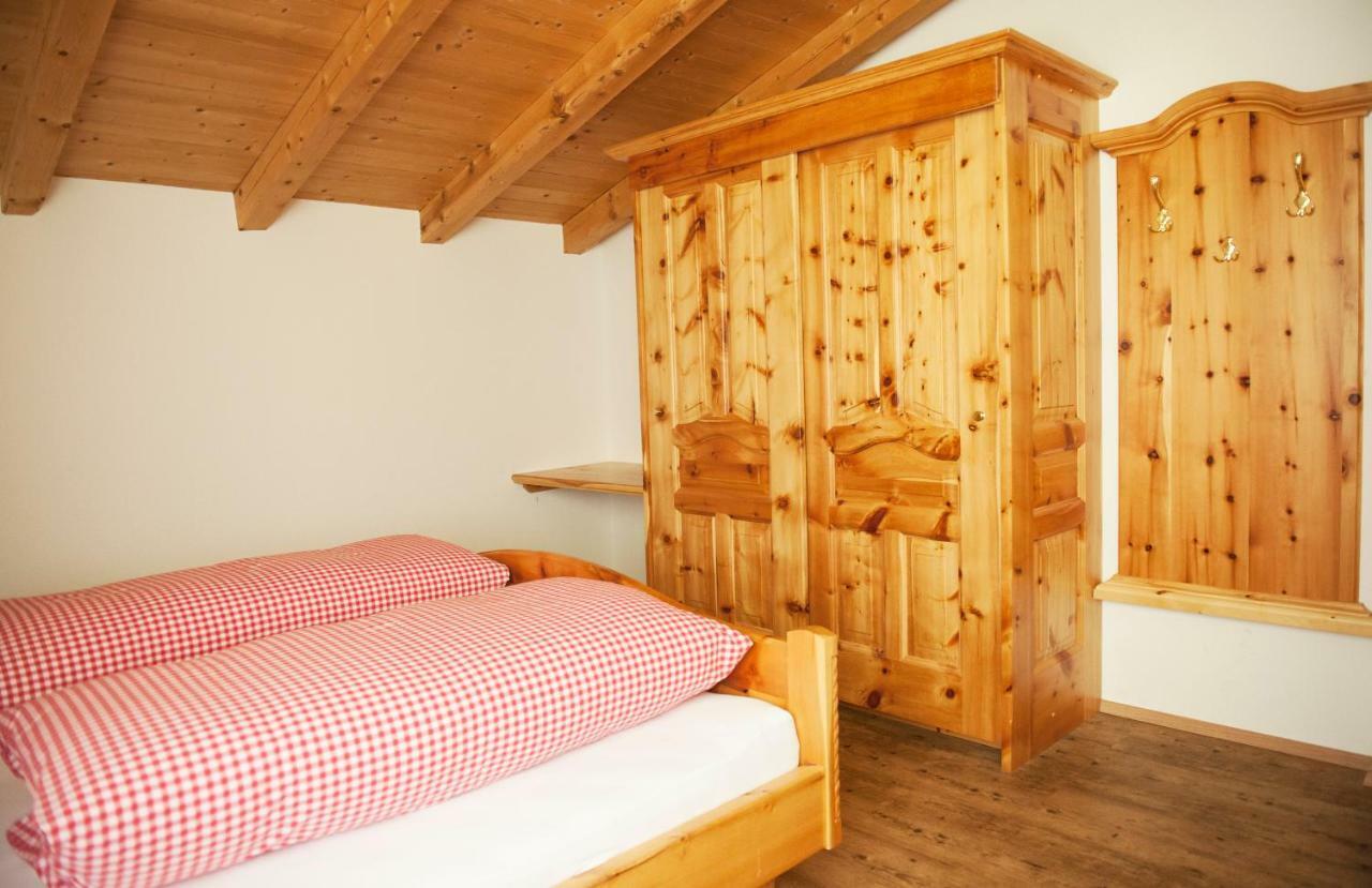 Bauernhof Entalhof Villa Финкенберг Екстериор снимка