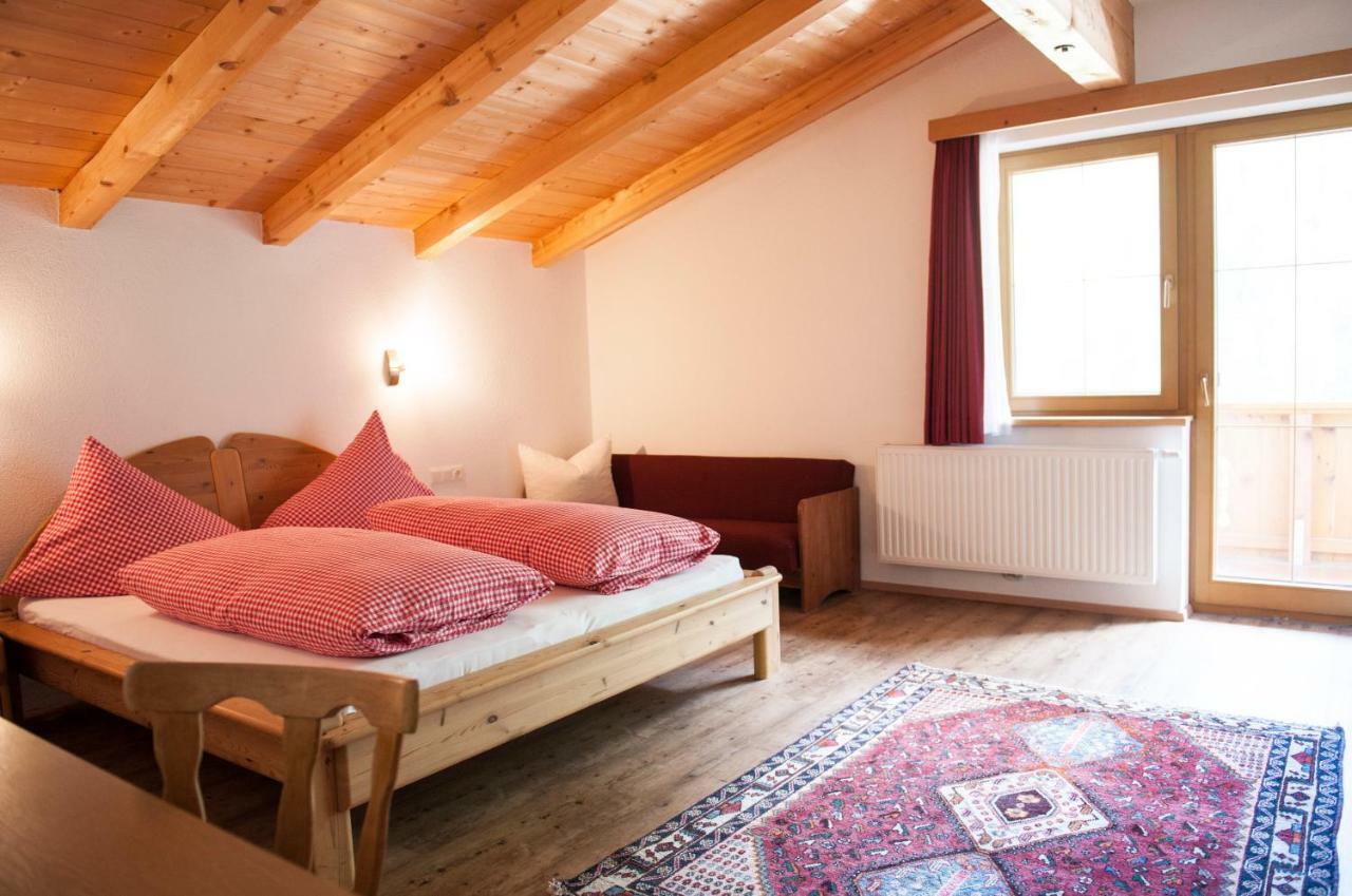 Bauernhof Entalhof Villa Финкенберг Екстериор снимка