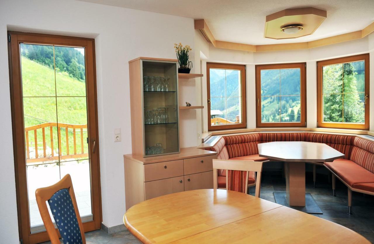 Bauernhof Entalhof Villa Финкенберг Екстериор снимка
