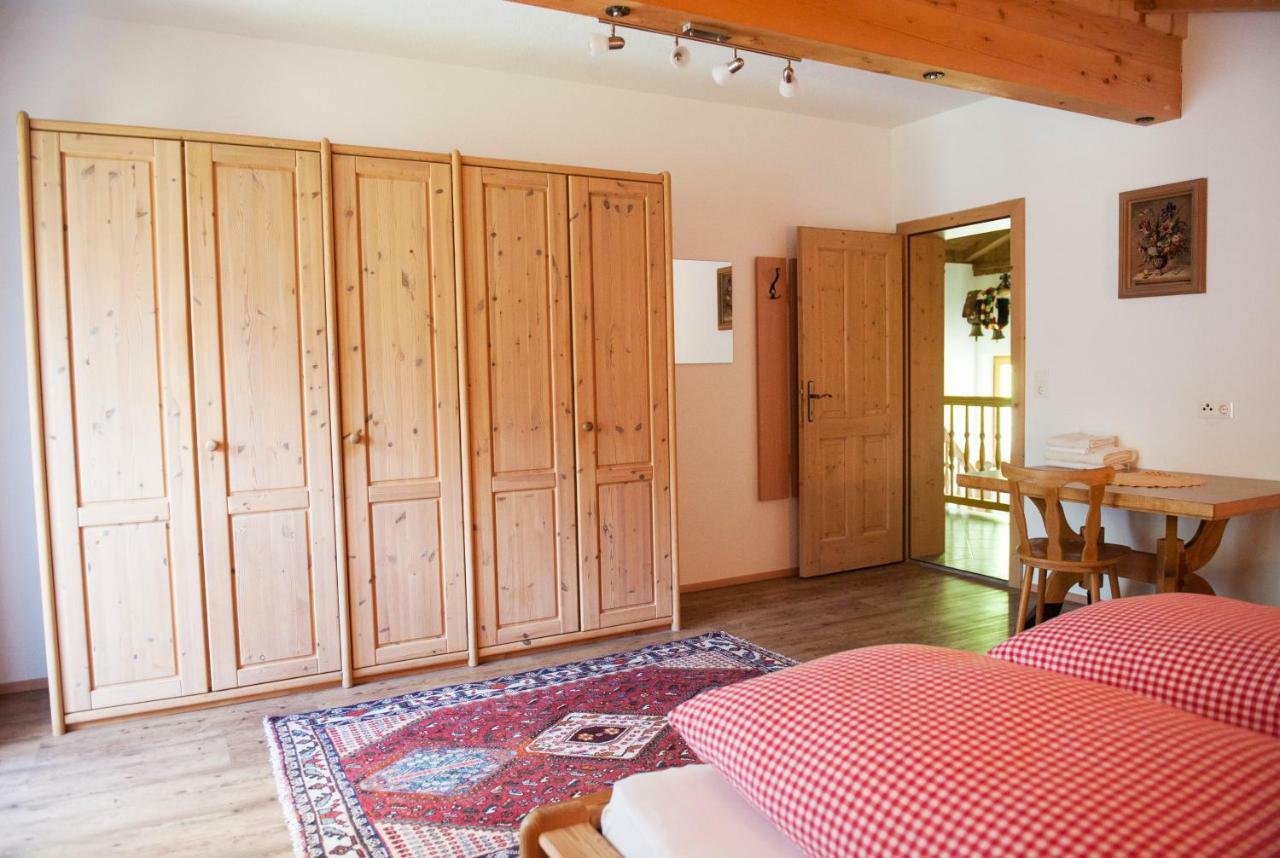 Bauernhof Entalhof Villa Финкенберг Екстериор снимка