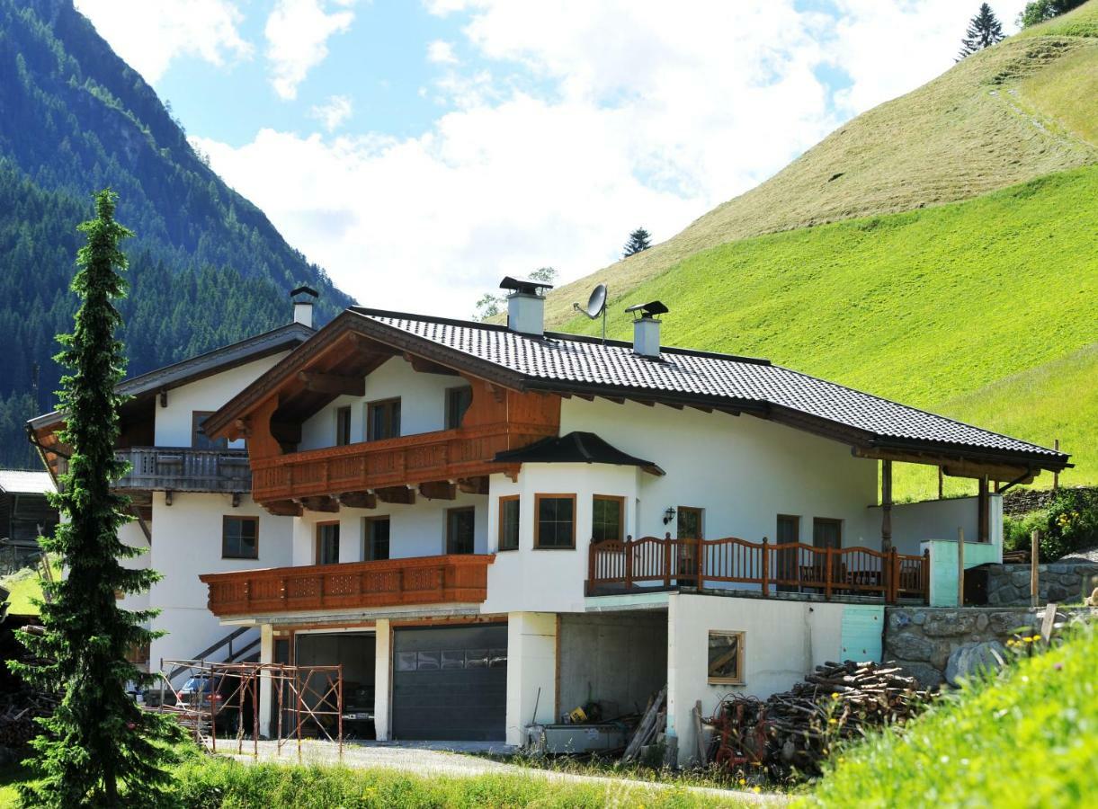 Bauernhof Entalhof Villa Финкенберг Екстериор снимка