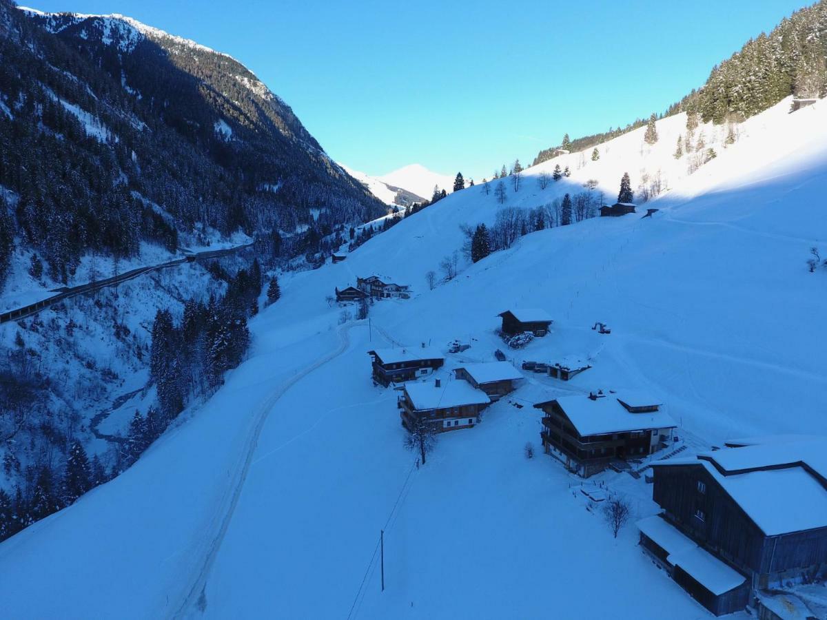 Bauernhof Entalhof Villa Финкенберг Екстериор снимка